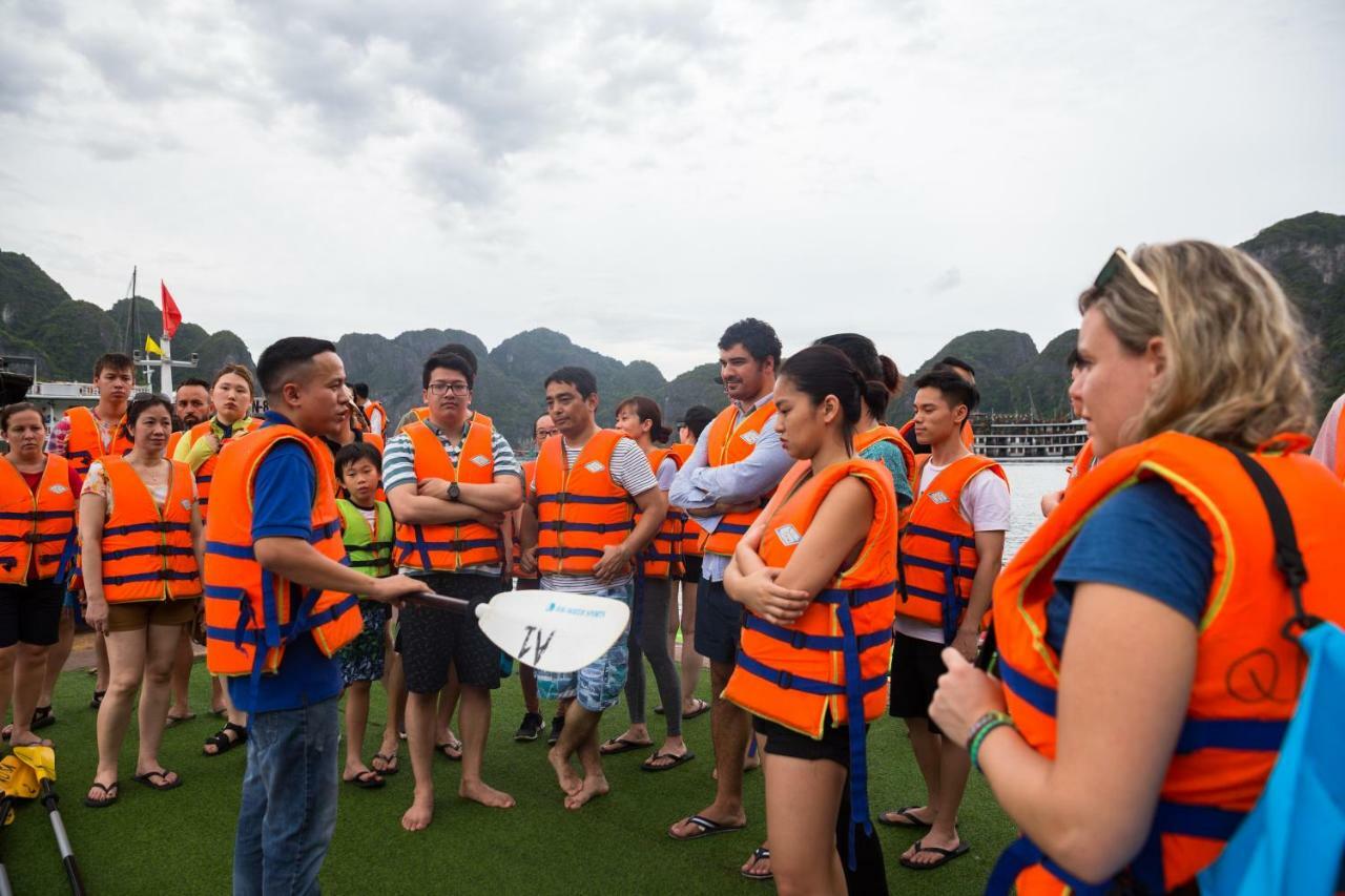 Alisa Premier Cruise Hotel Ha Long Bagian luar foto