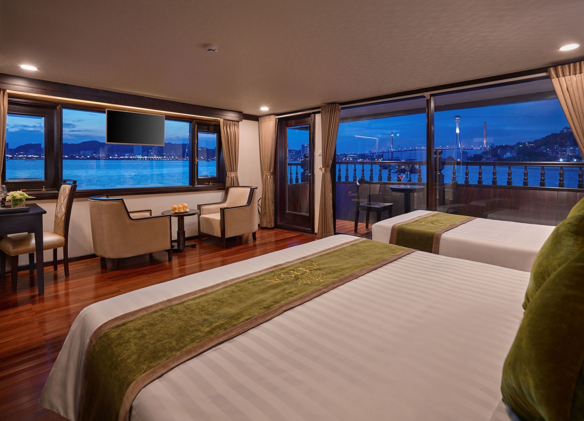 Alisa Premier Cruise Hotel Ha Long Bagian luar foto