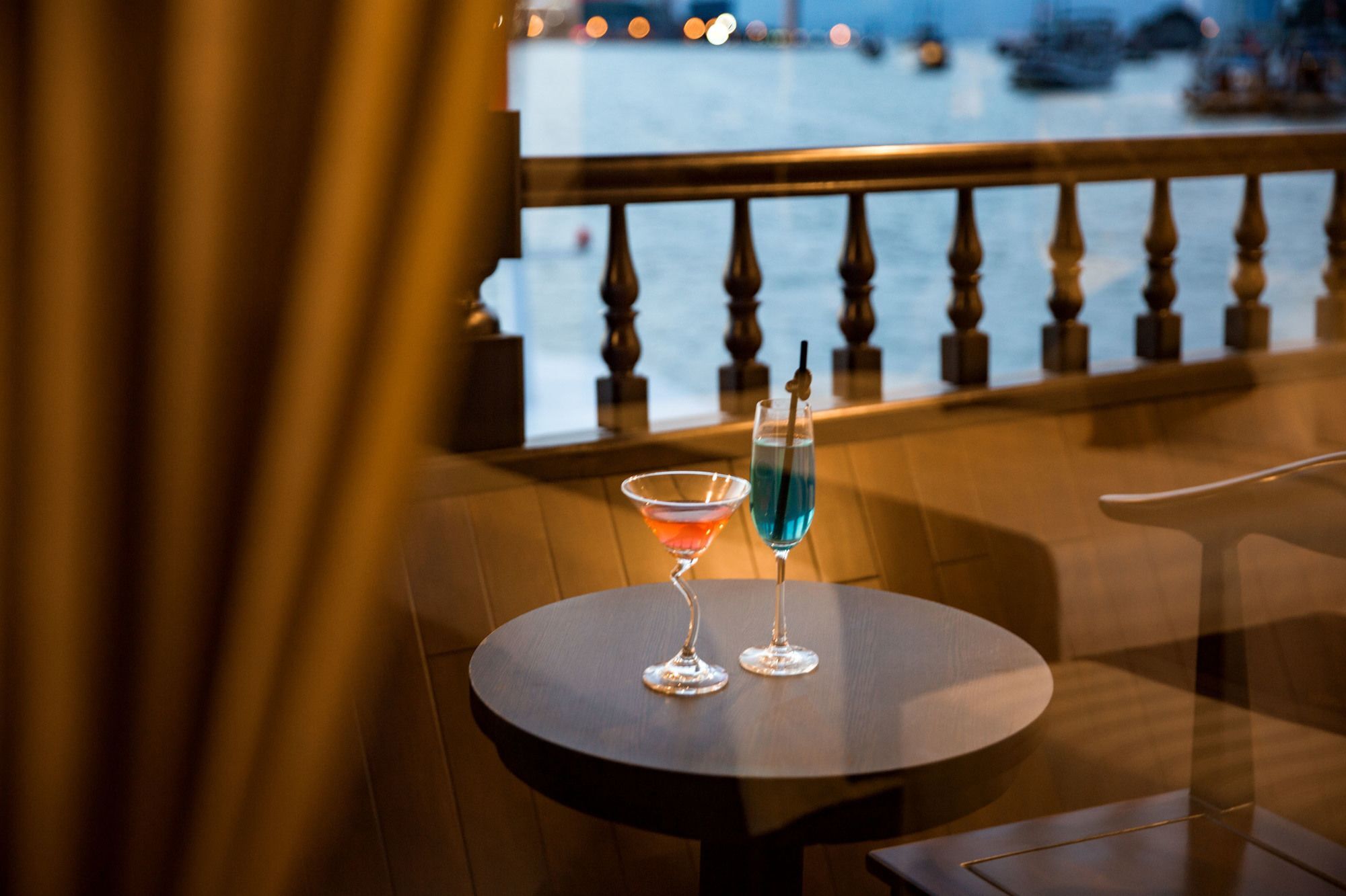 Alisa Premier Cruise Hotel Ha Long Bagian luar foto