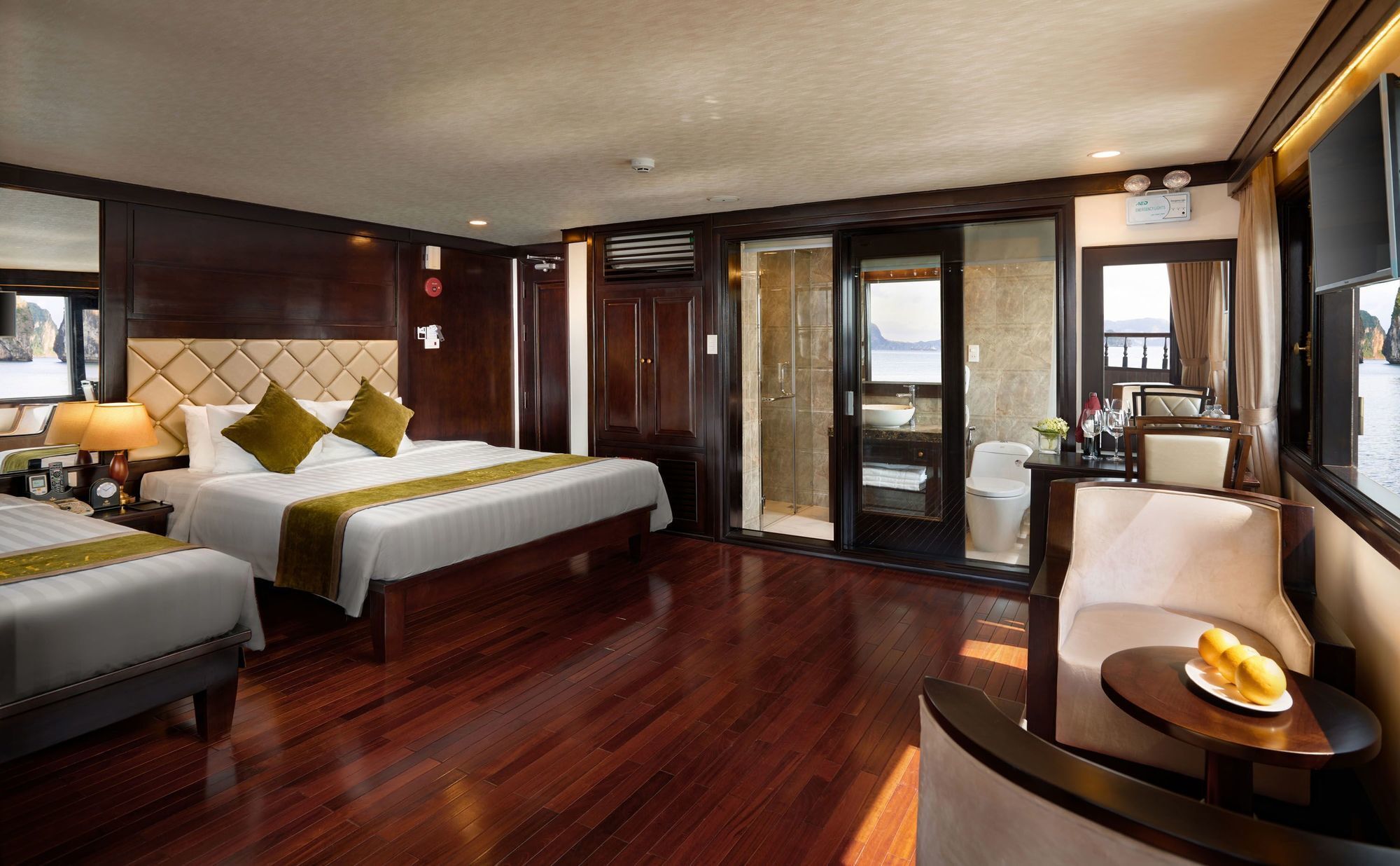 Alisa Premier Cruise Hotel Ha Long Bagian luar foto