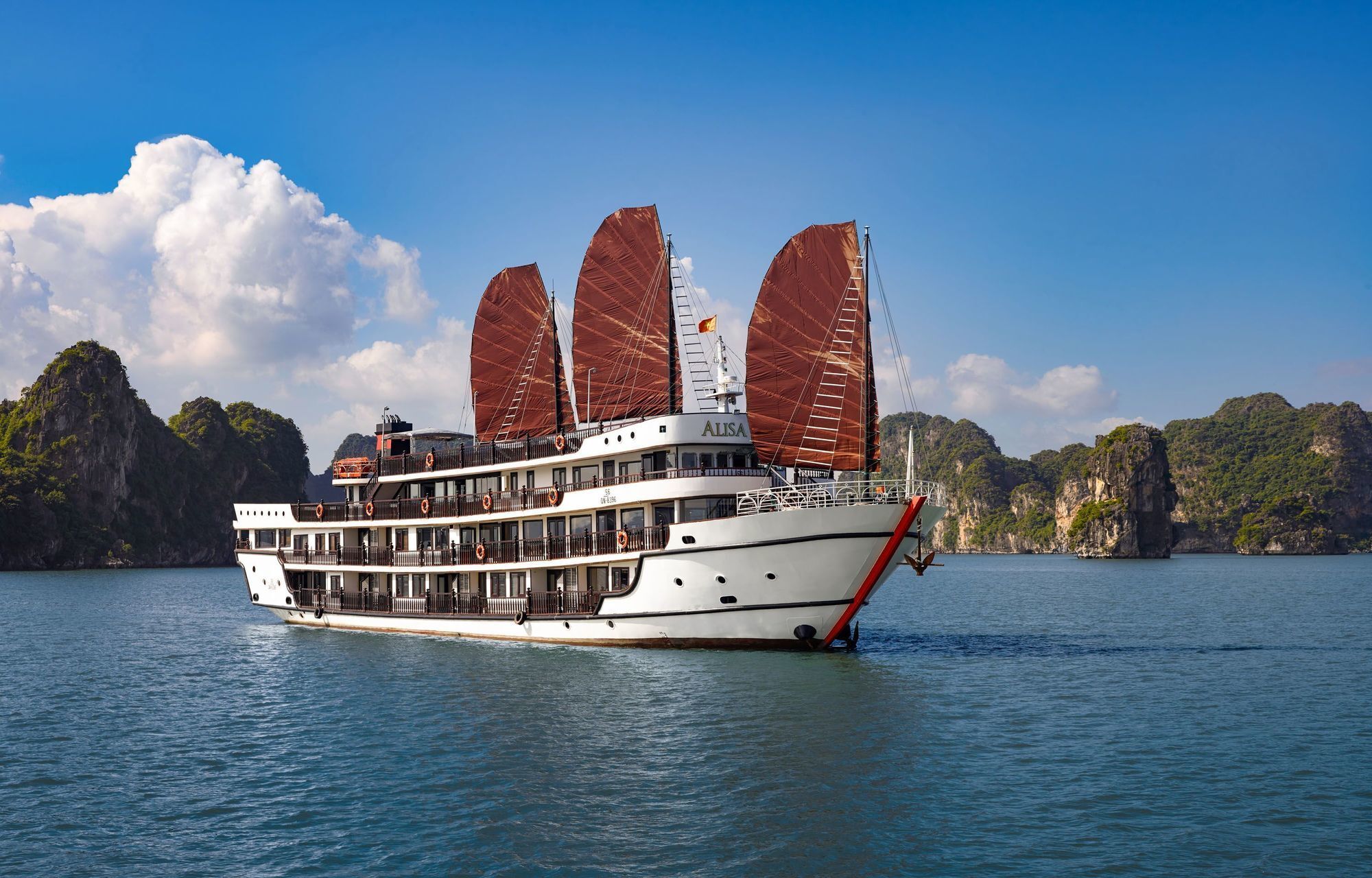 Alisa Premier Cruise Hotel Ha Long Bagian luar foto