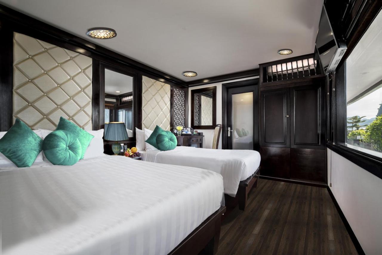 Alisa Premier Cruise Hotel Ha Long Bagian luar foto